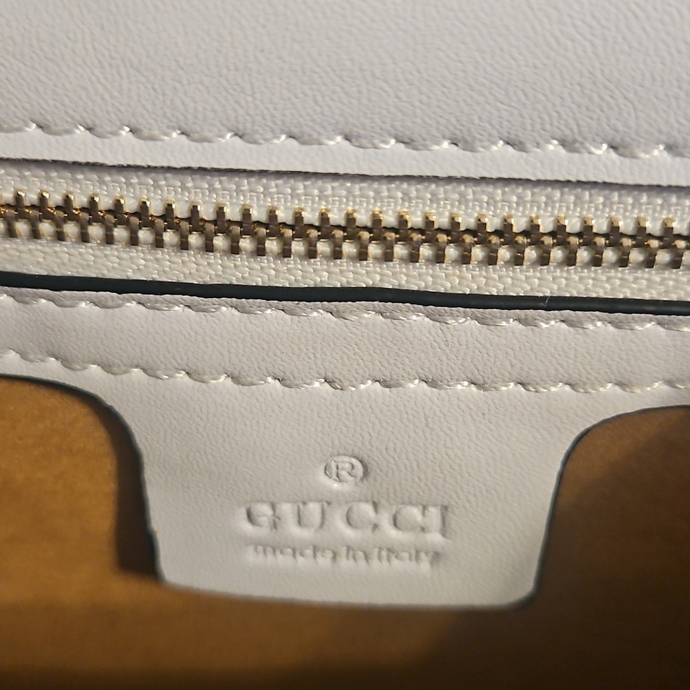 Gucci White and Black Crossbody Bag with Sleek Design, with 3 types of Dif strap - Picture 11 of 11